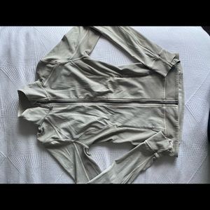 Lululemon zip up size 4